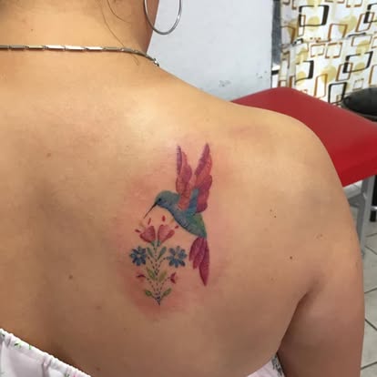 Tatuaje estilo Fine Line por Chez Bippy Tattoo