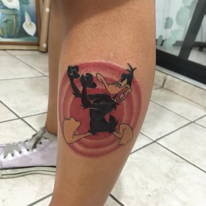 Tatuaje estilo Neo Traditional por Chez Bippy Tattoo